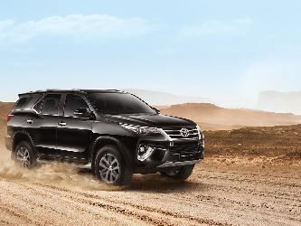 fortuner_2020_sprd4.jpg