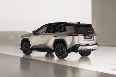 Close-up of the bold new 6th generation RAV4 front grille and headlight design