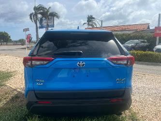 RAV4 blue10.jpeg