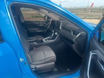 RAV4 blue16.jpeg