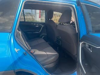 RAV4 blue18.jpeg