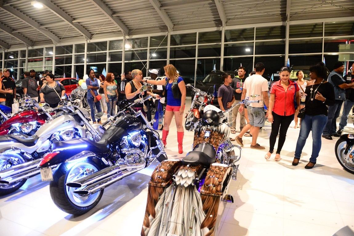 Mas di 500 motociclista a inscribi na Garage Cordia Aruba